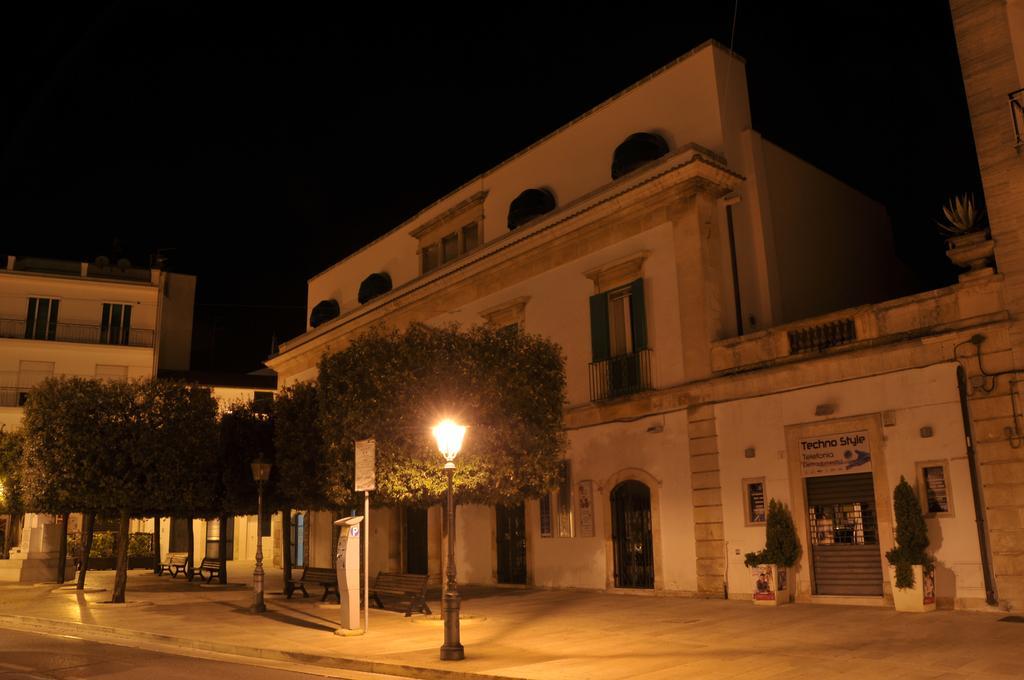 Palazzo Agrusti - Residenza D'Epoca Bed & Breakfast Alberobello Eksteriør bilde